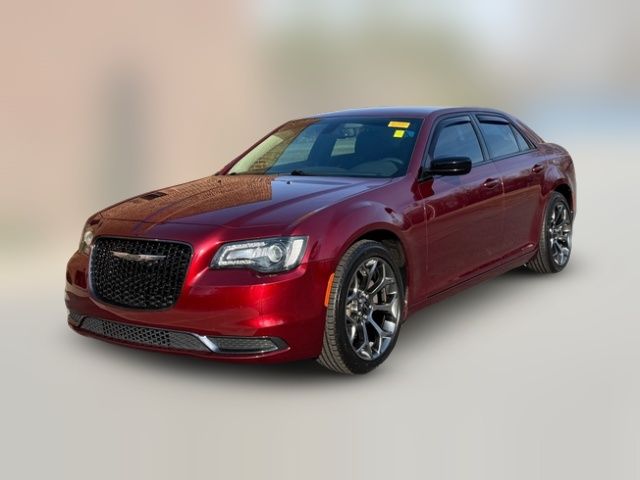 2018 Chrysler 300 Touring