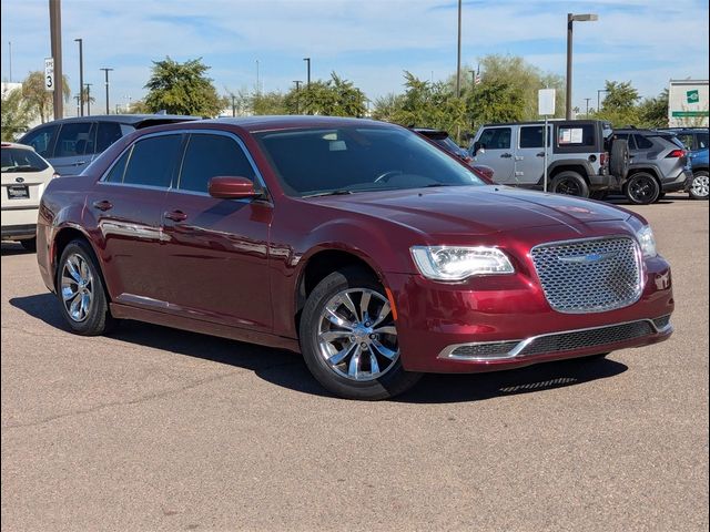 2018 Chrysler 300 Touring