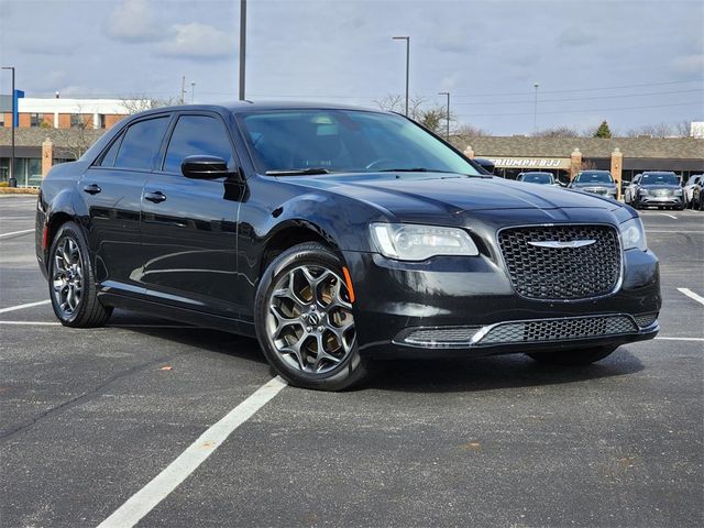 2018 Chrysler 300 Touring