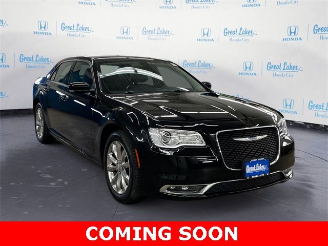 2018 Chrysler 300 Touring L