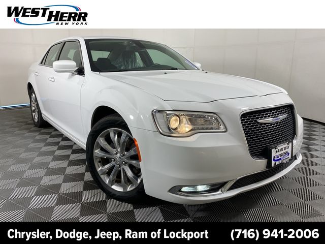 2018 Chrysler 300 Touring