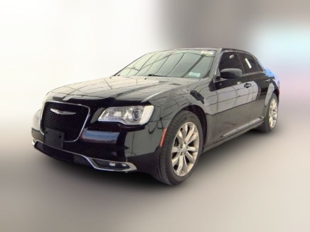 2018 Chrysler 300 Touring L