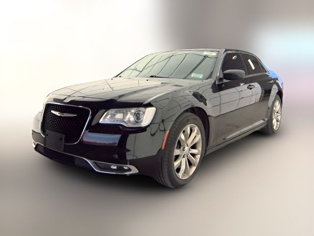 2018 Chrysler 300 Touring L