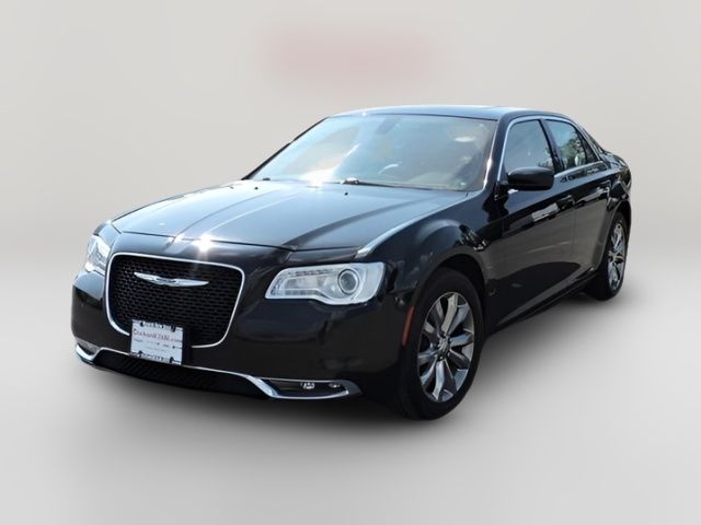 2018 Chrysler 300 Touring L