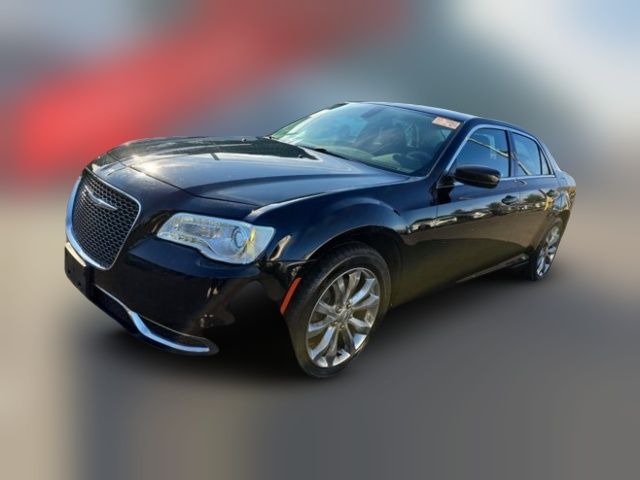 2018 Chrysler 300 Touring