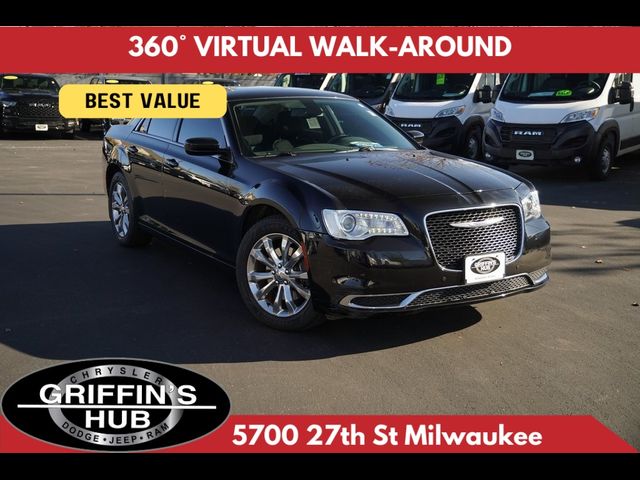 2018 Chrysler 300 Touring