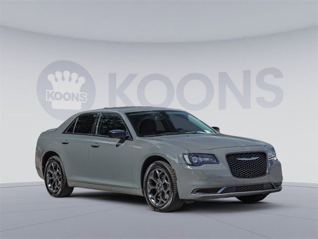 2018 Chrysler 300 Touring