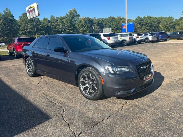 2018 Chrysler 300 Touring