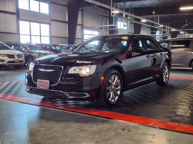 2018 Chrysler 300 Touring