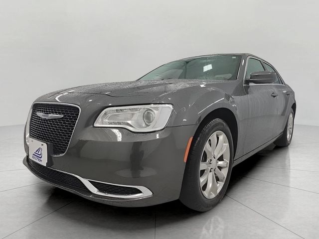 2018 Chrysler 300 Touring