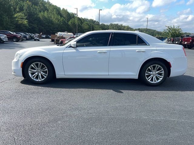 2018 Chrysler 300 Touring L