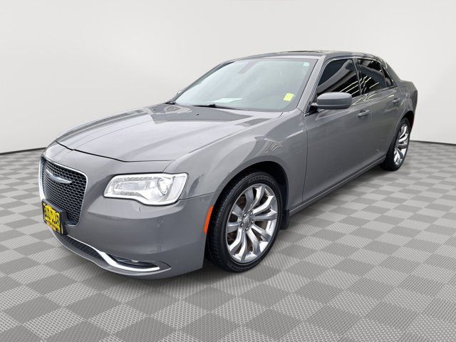 2018 Chrysler 300 Touring L