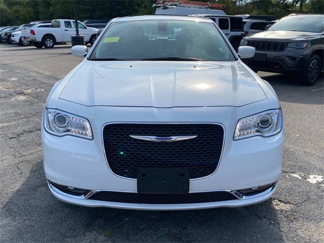 2018 Chrysler 300 Touring L