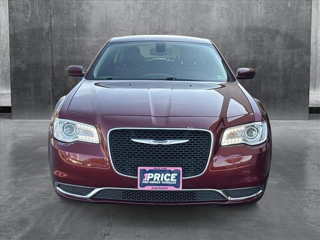 2018 Chrysler 300 Touring L
