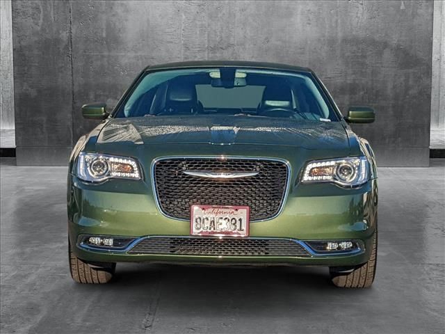 2018 Chrysler 300 Touring L