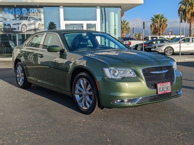 2018 Chrysler 300 Touring L