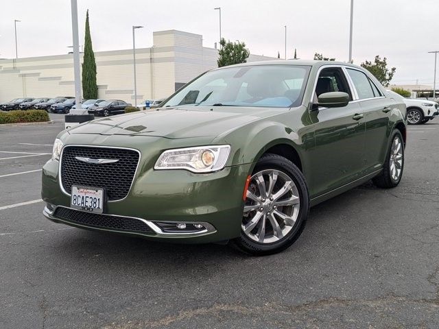 2018 Chrysler 300 Touring L