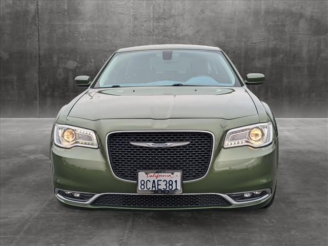 2018 Chrysler 300 Touring L