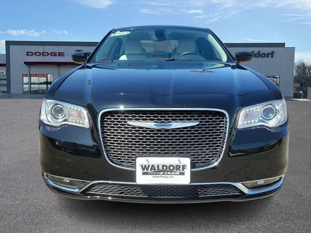 2018 Chrysler 300 Touring L