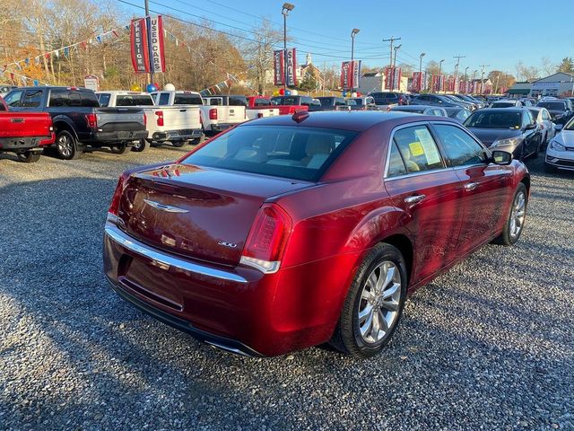 2018 Chrysler 300 Limited