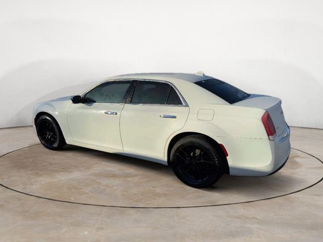 2018 Chrysler 300 Limited