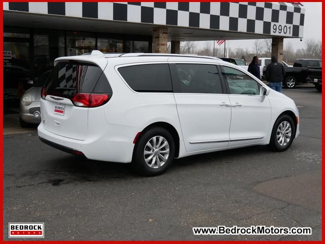 2018 Chrysler Pacifica Touring-L