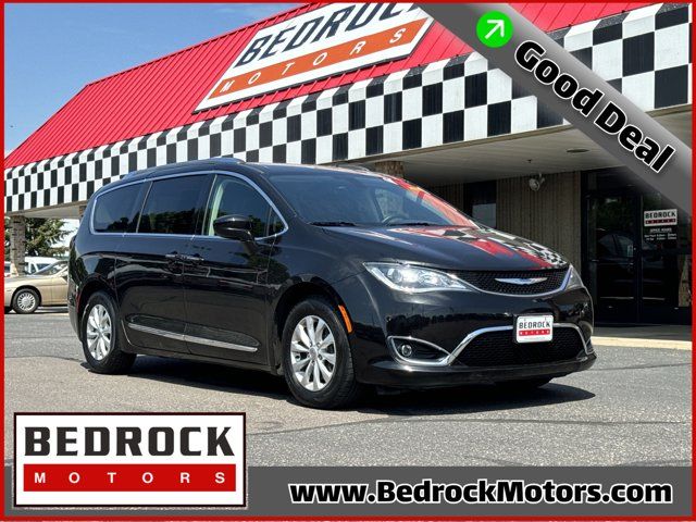 2018 Chrysler Pacifica Touring-L