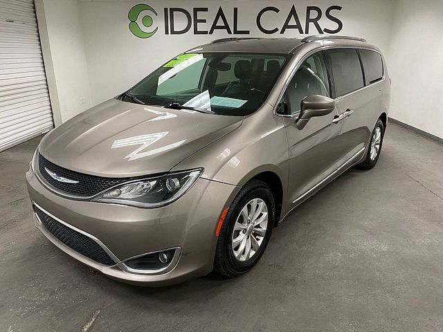 2018 Chrysler Pacifica Touring-L