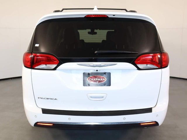 2018 Chrysler Pacifica Touring-L