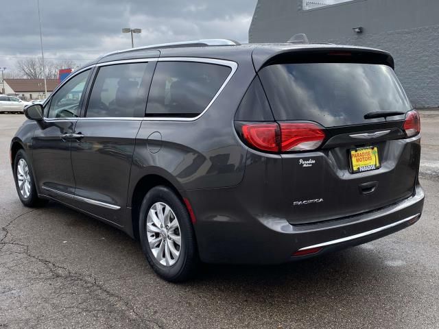 2018 Chrysler Pacifica Touring-L Plus