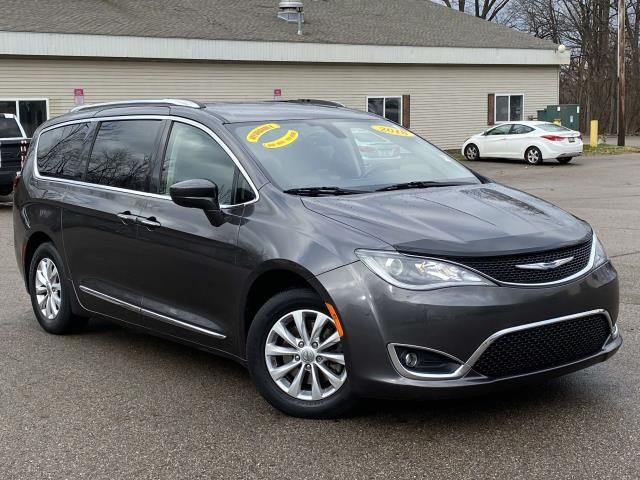 2018 Chrysler Pacifica Touring-L Plus