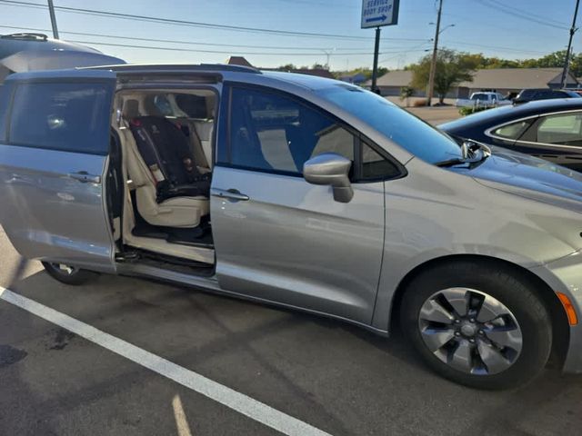 2018 Chrysler Pacifica Hybrid Limited