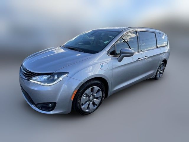 2018 Chrysler Pacifica Hybrid Limited