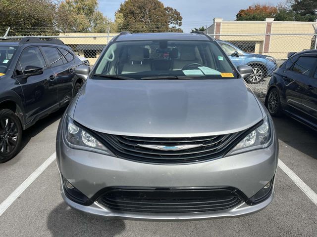 2018 Chrysler Pacifica Hybrid Limited