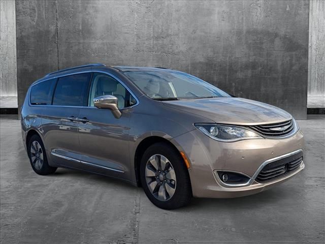 2018 Chrysler Pacifica Hybrid Limited