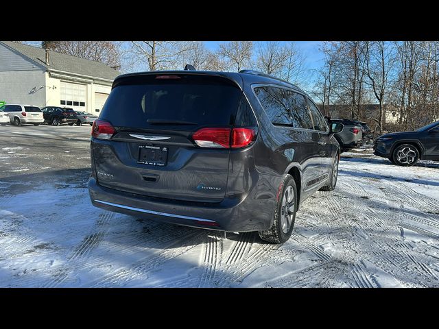 2018 Chrysler Pacifica Hybrid Limited