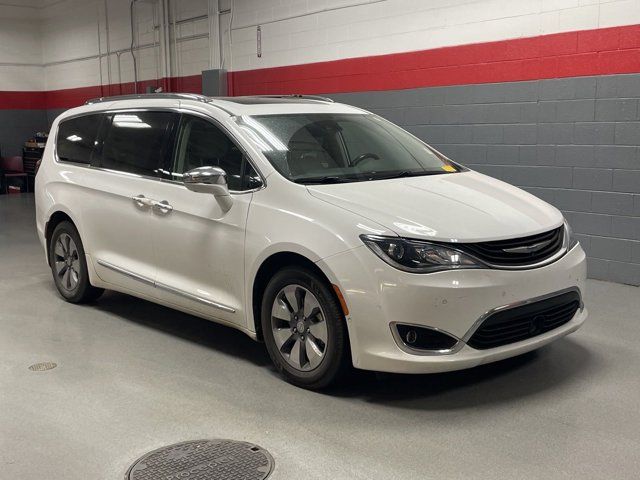 2018 Chrysler Pacifica Hybrid Limited