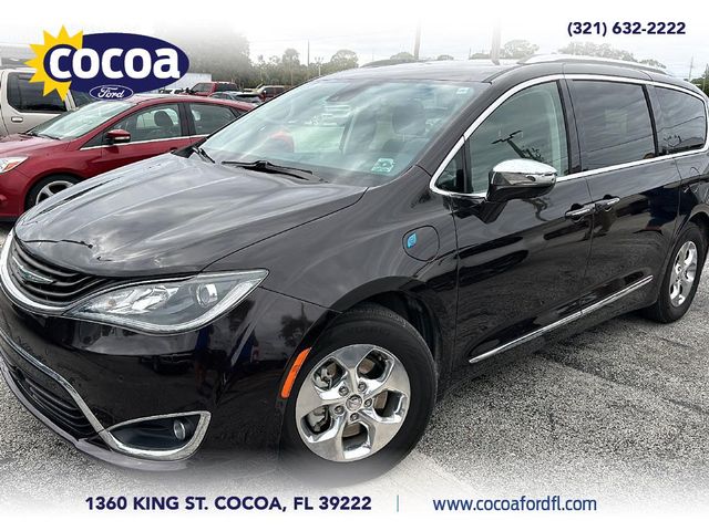 2018 Chrysler Pacifica Hybrid Limited