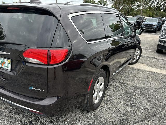 2018 Chrysler Pacifica Hybrid Limited