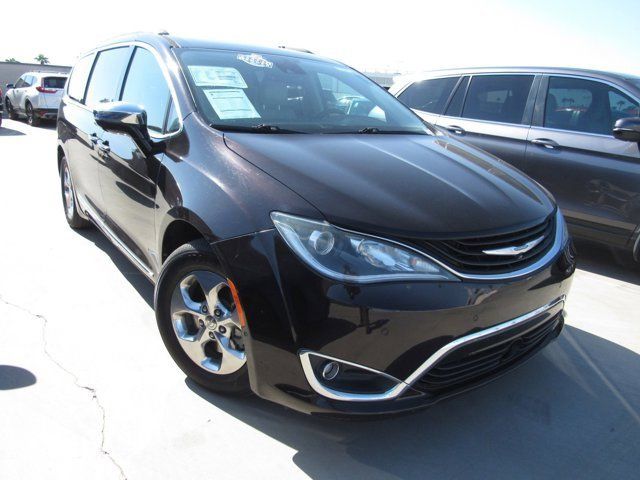 2018 Chrysler Pacifica Hybrid Limited