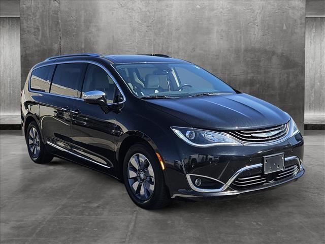 2018 Chrysler Pacifica Hybrid Limited