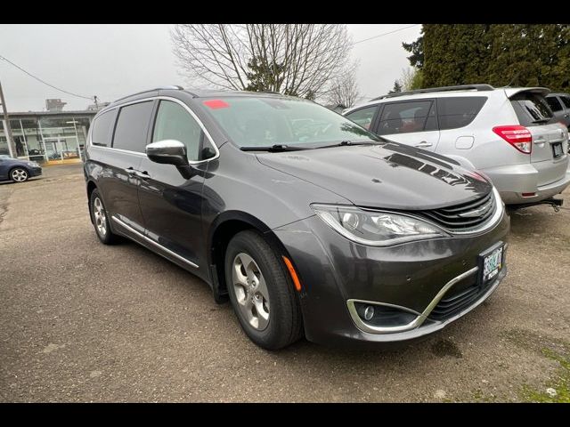 2018 Chrysler Pacifica Hybrid Limited