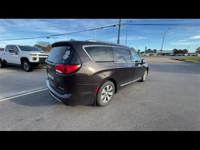 2018 Chrysler Pacifica Hybrid Limited