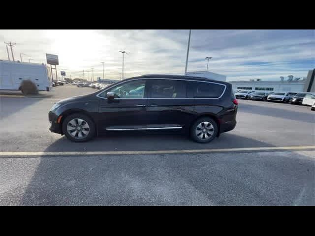 2018 Chrysler Pacifica Hybrid Limited