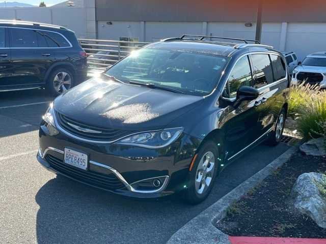 2018 Chrysler Pacifica Hybrid Touring L