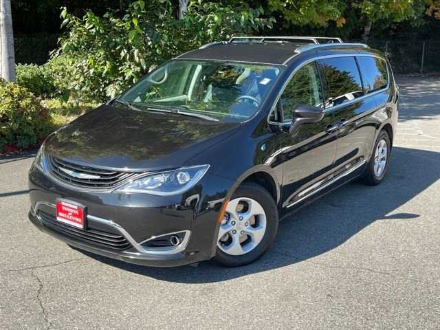 2018 Chrysler Pacifica Hybrid Touring L