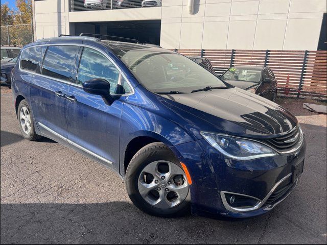 2018 Chrysler Pacifica Hybrid Touring L