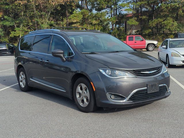 2018 Chrysler Pacifica Hybrid Touring L