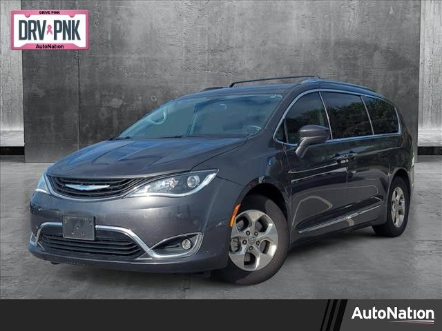 2018 Chrysler Pacifica Hybrid Touring L