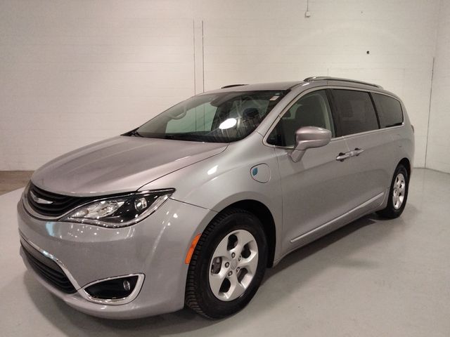 2018 Chrysler Pacifica Hybrid Touring L